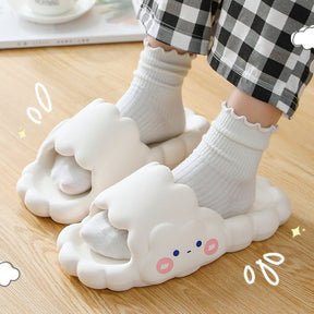 Chinelo Kawaii Nuvem