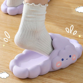 Chinelo Kawaii Nuvem